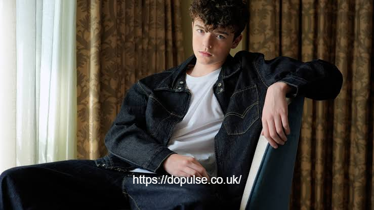 Owen Cooper posing at the premiere of the Netflix series Adolescence.
